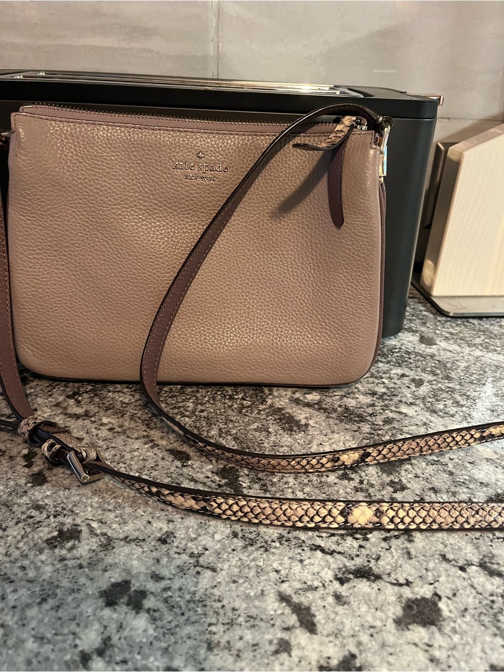 *New* Kate Spade Mulberry Street Madelyne Crossbody / Color: Warm Animal Print